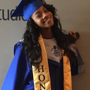 Meet your Posher, Demecas